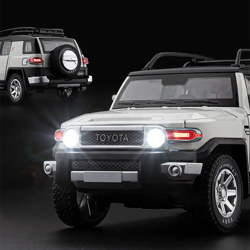 1/24 Toyota FJ Cruiser SUV Alloy Car Model Diecasts Metal Off-road Vehicles Car Model Simulation Sound Light Childrens Toys Gift