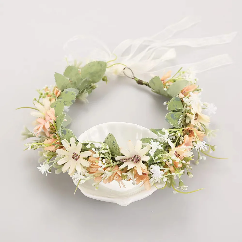 New PURE and fresh and simple princess sweet hair headband Sen tie small daisies wreath flower headwear bride photo photo hair a