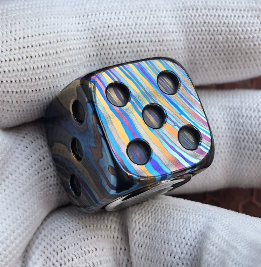 Used EDC Zircuti Dice Rotor Gyroscope Five Color Dice spinner fidget decompression toy