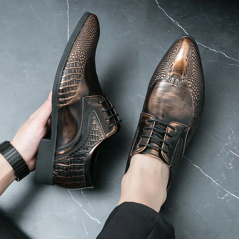 2023 New Men's Crocodile Dress Leather Shoes Lace-Up Wedding Party Shoes Mens Business Office Oxfords Flats Men Fashion A157