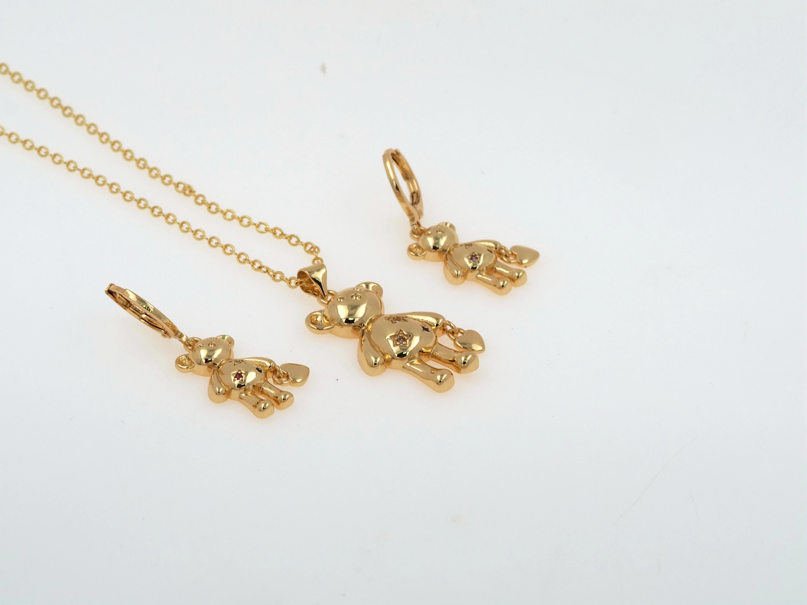 

Solid Crystal Animal Love Teddy Bear Necklace Earring Set Polished Shiny For Women Her Friend