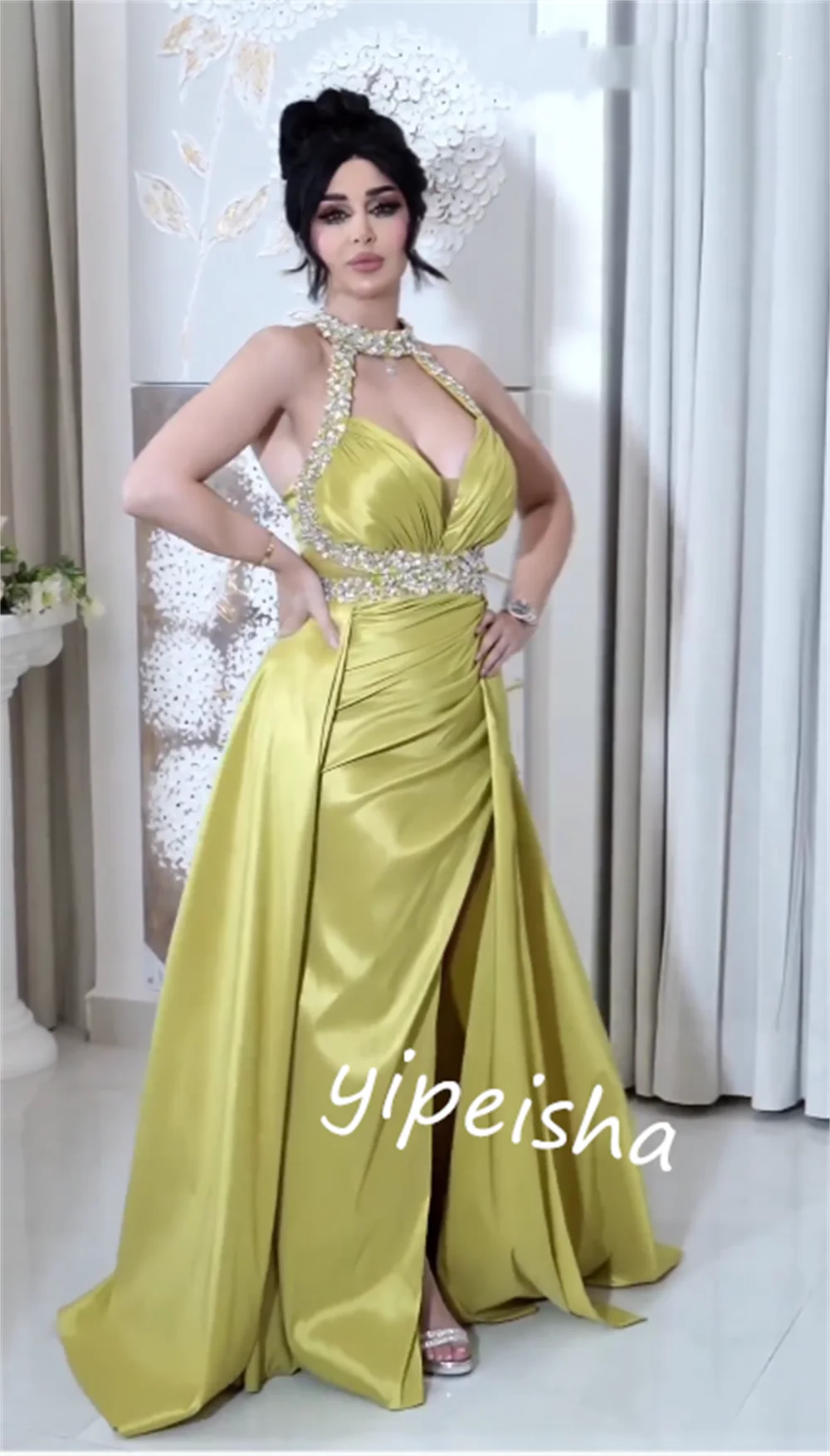 CustomizedSatin Sequined Celebrity Straight Halter Bespoke Occasion Gown Long Dresses