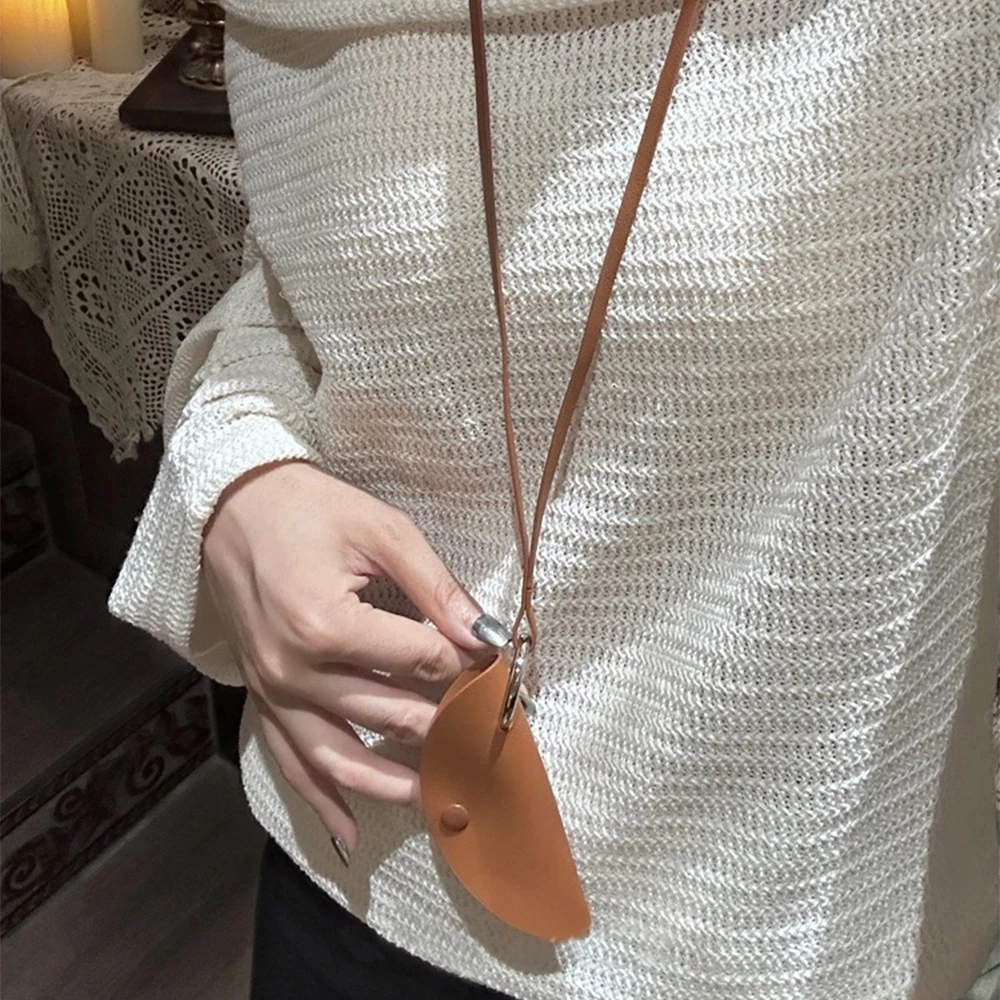 New simple style fashion accessories, halter neck mini bag, exquisite design, semi-circle bag, key necklace, bag