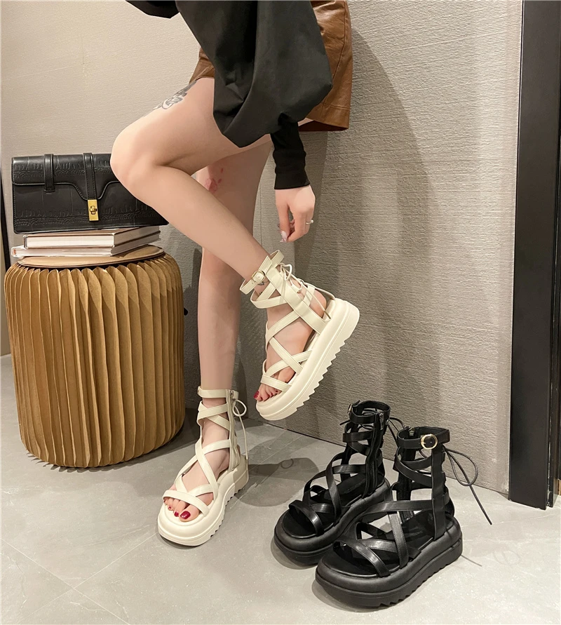 Female Sandal 2024 Summer All-Match Clogs With Heel Cross Sale Of Women's Shoes Cross-Shoes Girls Fashion Thick New  Rome Scanda