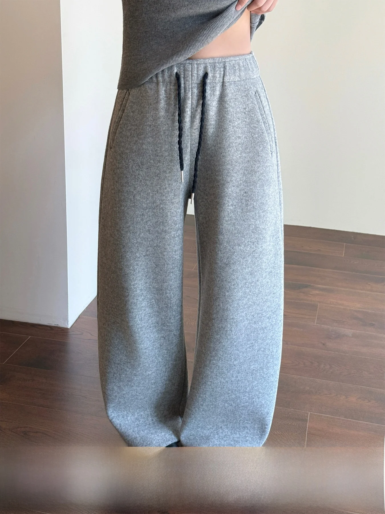 

Tasyavan Sli Thiened Woolen Wide Leg Pants Elastic Waist Loose Fit Casual Trousers Slimming Effect Asymmetrical Design ...