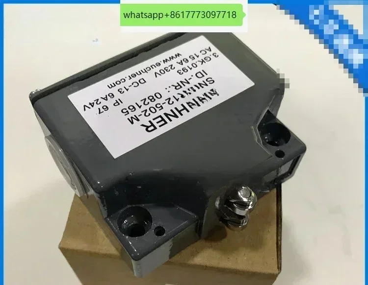 

EUCHNER Anshi can SN02D12 SN02R12-502-M double contact combination limit travel switch