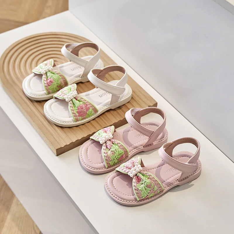 Fashion Girl Sandals New Summer Exquisite Kids Shoes Princess Casual Anti Slip Comfort Beach Shoe Soft Sole Sweet Child Sandals