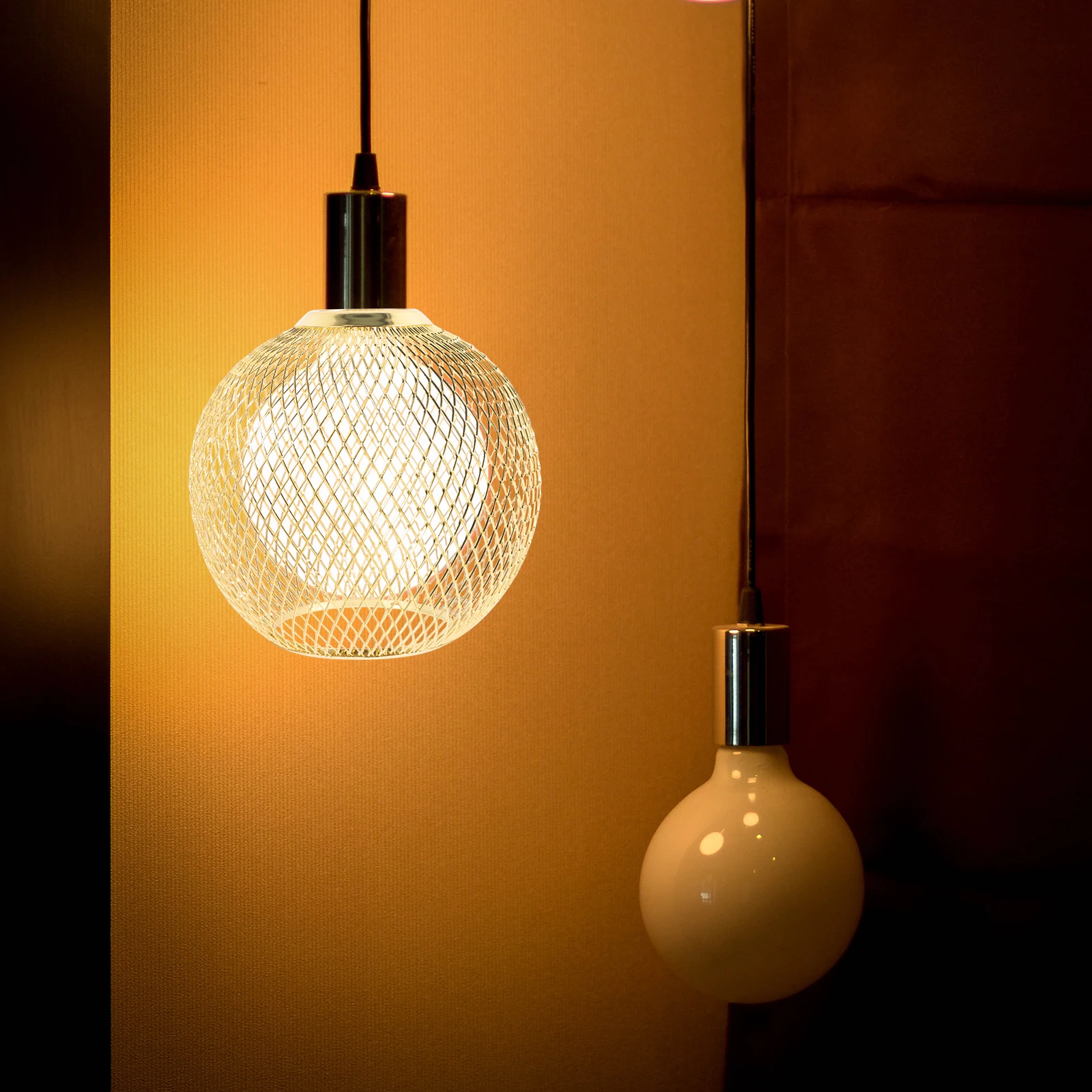 

Spherical Iron Lampshade 150mm Black Ball Pendant Light Cover Hollow Design Decor Restaurant Lighting Shades