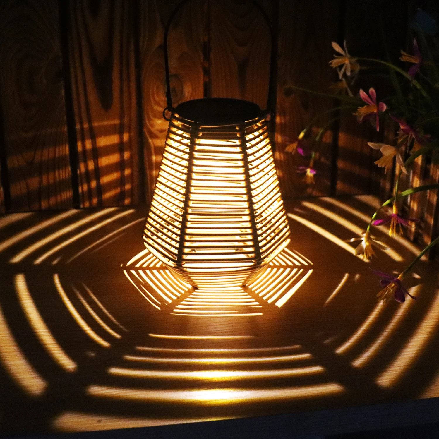A Handmade Rattan Solar-Powered Floor Lamp, No Electricity Needed, Outdoor Courtyard and Garden Decoration, Path Decoration, a