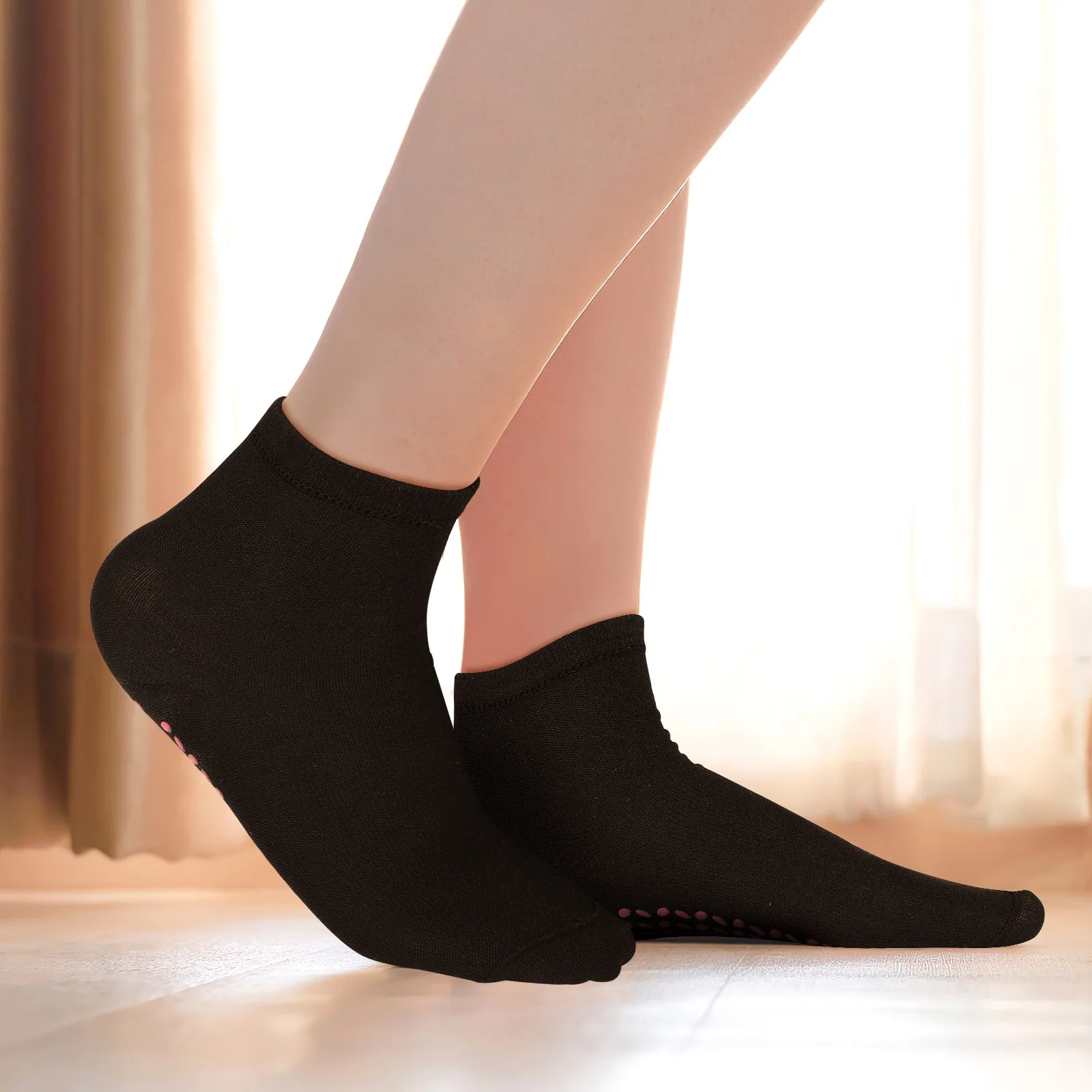 

3Pairs Self Heating Socks Winter Warm Breathable Mid Tube Heated Outdoor Socks for Skiing Climbing Cycling Fatigue Relief Foot