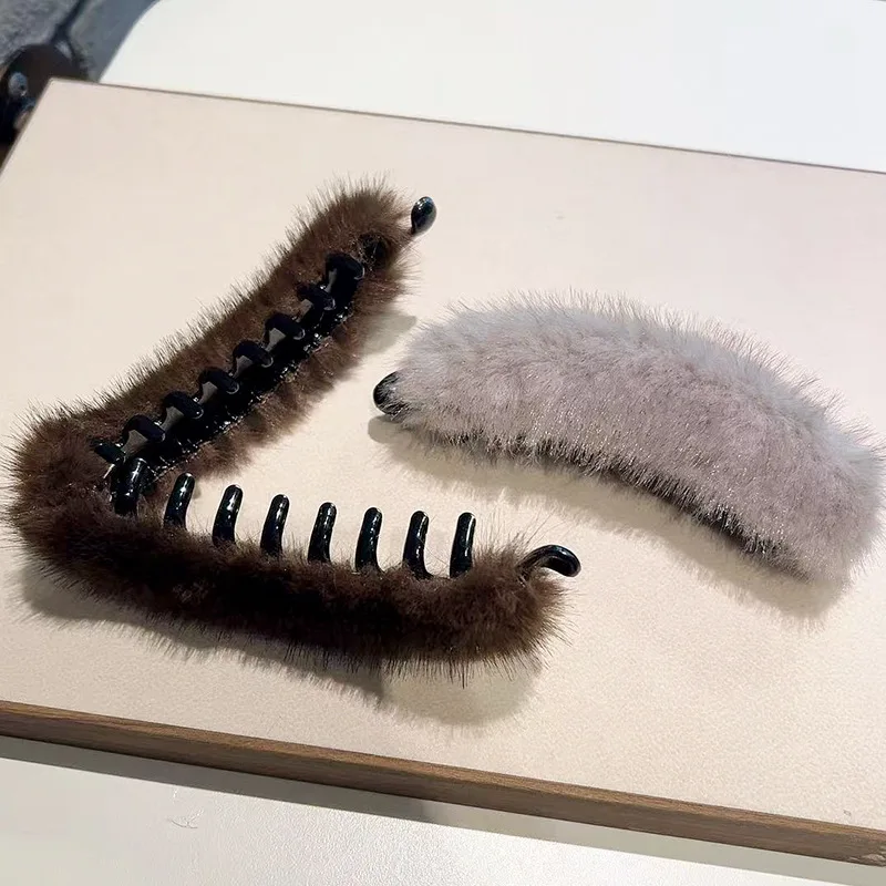 Solid Color Plush Banana Clip Autumn/Winter High Ponytail Vertical Clip Half Tied Ponytail Clip Back of Head Styling Accessories