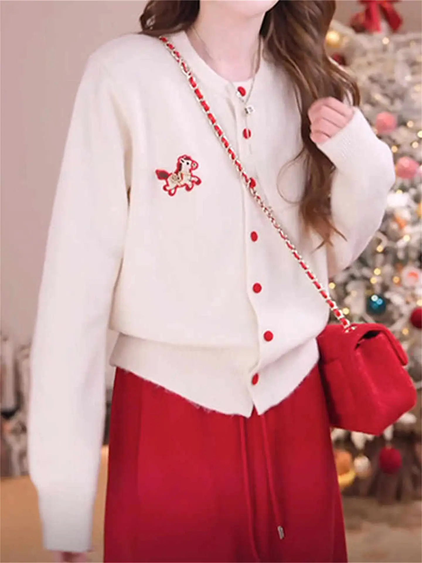 

Корейский стильный комфортный вязаный свитер с вышивкой для женщин, модный топ с утягивающим эффектом на талии, новинка весенней коллекции