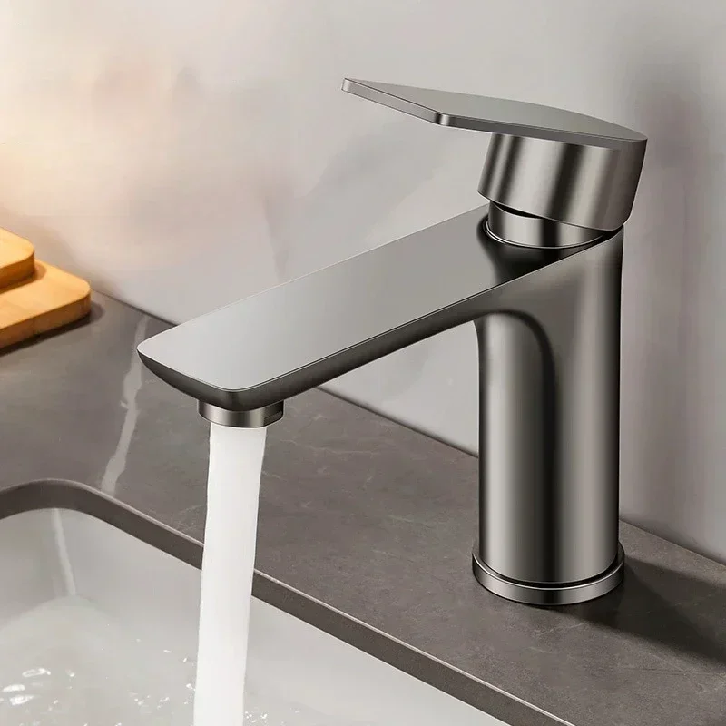 

Stainless Steel Bathroom Faucets Hot Cold Water Basin Mixer Sink Washbasin Faucet Single Handle Kitchen Tap