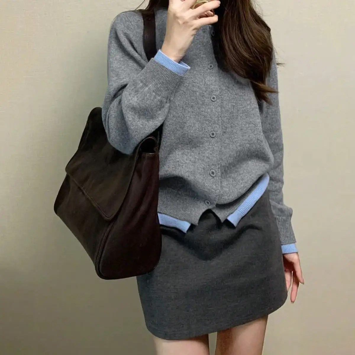 K-Style of Hiphop Gray Soft Waxy Knitwear for Women Spring & Fall High-End Elegant Casual Versatile Button Cardigan Jacket