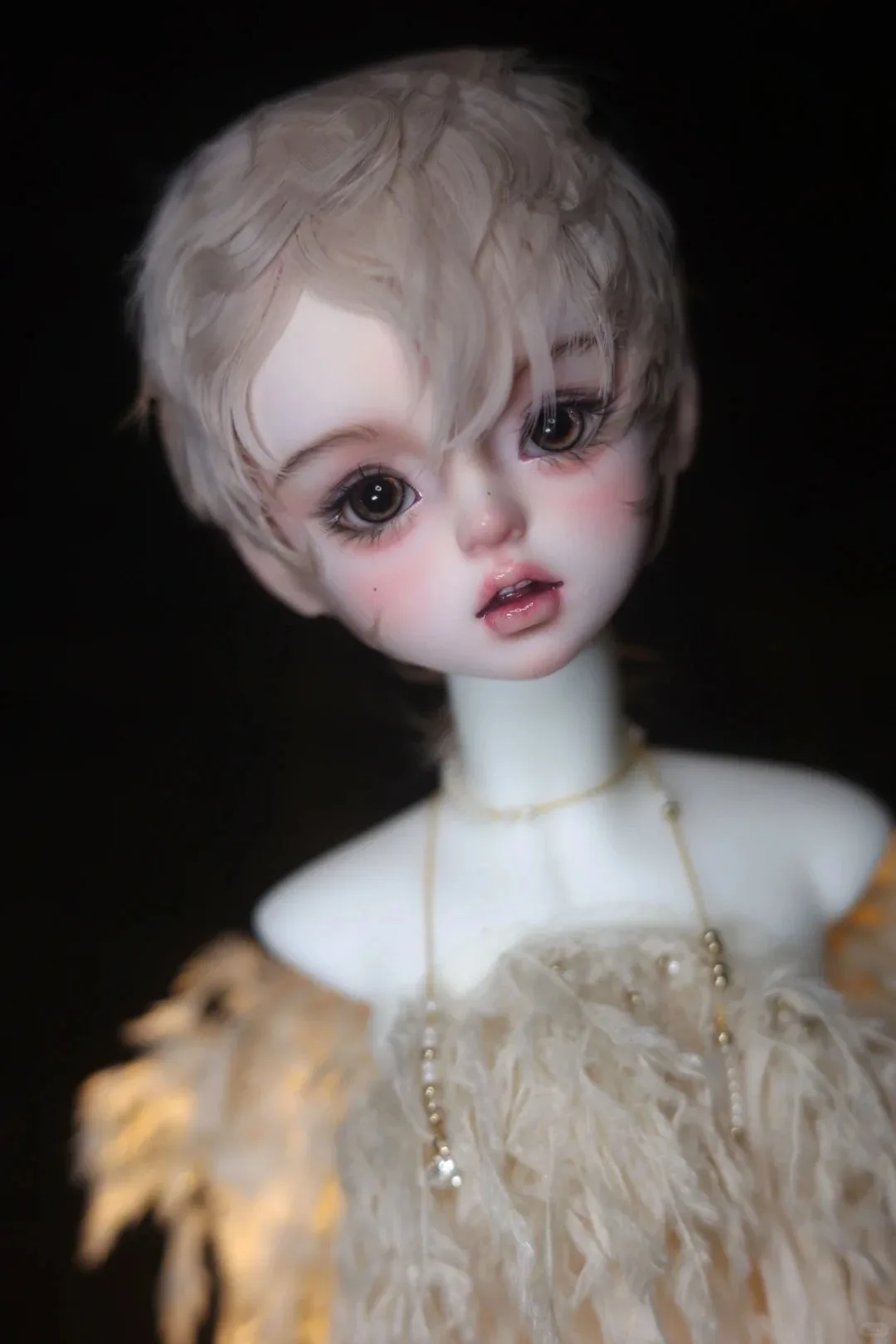 

New Premium Resin Slim girl Bjd sd doll girl 1/4 kala bjd sd doll girl free eyes
