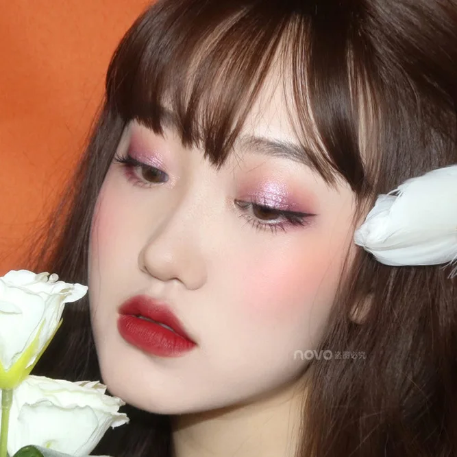 9-Farben-Lidschatten-Palette mit feinem Glitzer, schimmernd, matte Milchtee-Farbtöne, Mini-Lidschatten für den täglichen Gebrauch, studentischfreundliches Girlcult-Make-up für Frauen