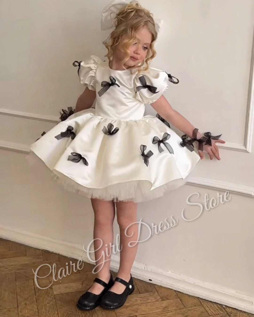 

Customized Ivory Flower Girl Dresses For Wedding Satin Bow Puffy Cute Baby Kids Birthday Ball Princess First Communion Gowns