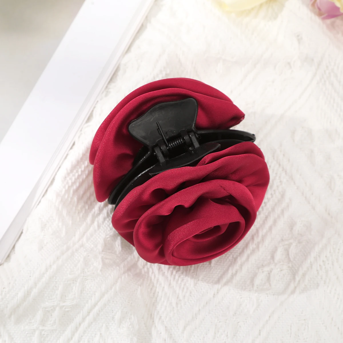 New Rose Hair Claws Hairpin Sweet Barrette Flower Hair Clip Headband Women Girls Ponytail Holder Hair Accessories