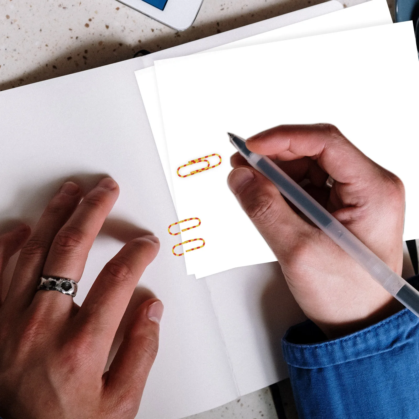 

100Pcs Decorative Paper Clips Zebra Style Compact Design Metal Clips for Paper Organization and Bookmark Stationery