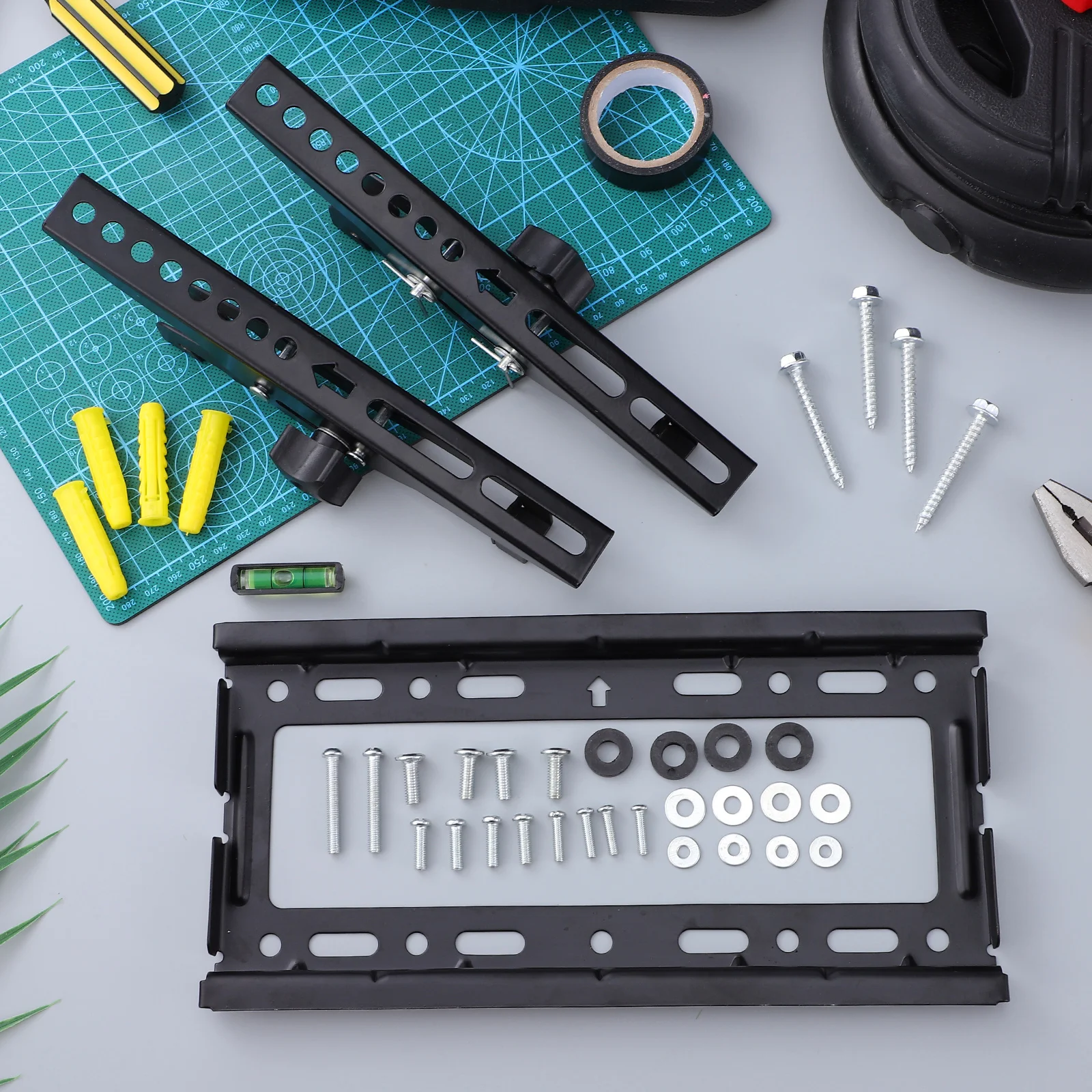 

Flat Screen Wall Mount Universal Adjustable Bracket for 40 Inch Tvs Strong Cold-Rolled Metal Build Secure Mounting for Home