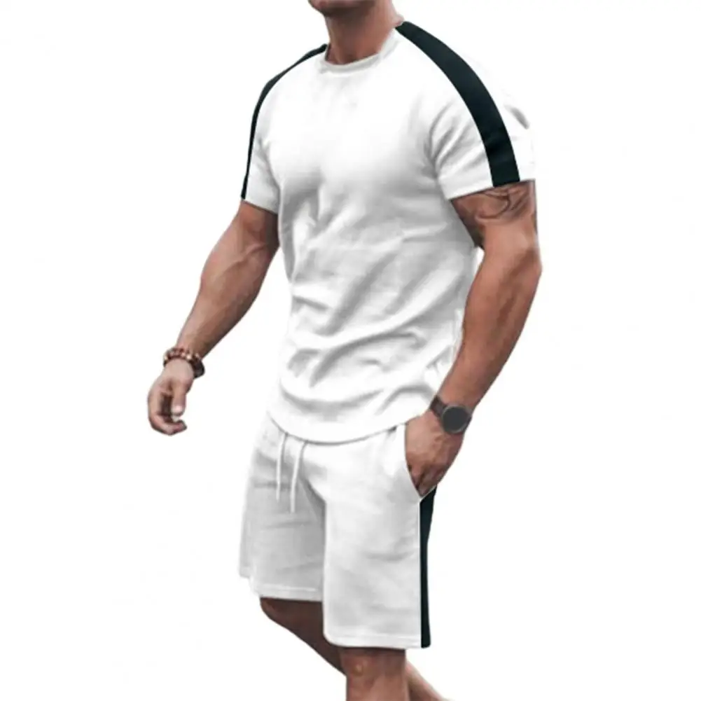 Conjunto de camiseta e shorts de tecido macio simples masculino, traje de treino resistente ao desgaste, casa, alta qualidade, verão