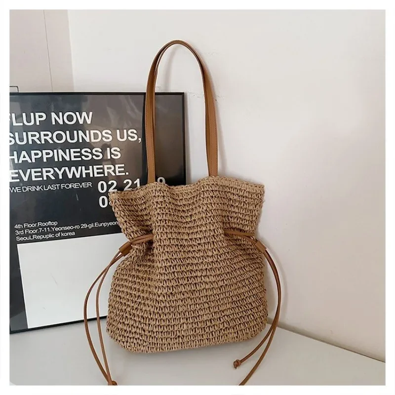 Luxury Signature Tote Designer Diaper Bag Women Large Capacity Elegant Leather Crossbody Handbag For A Distinctive Look