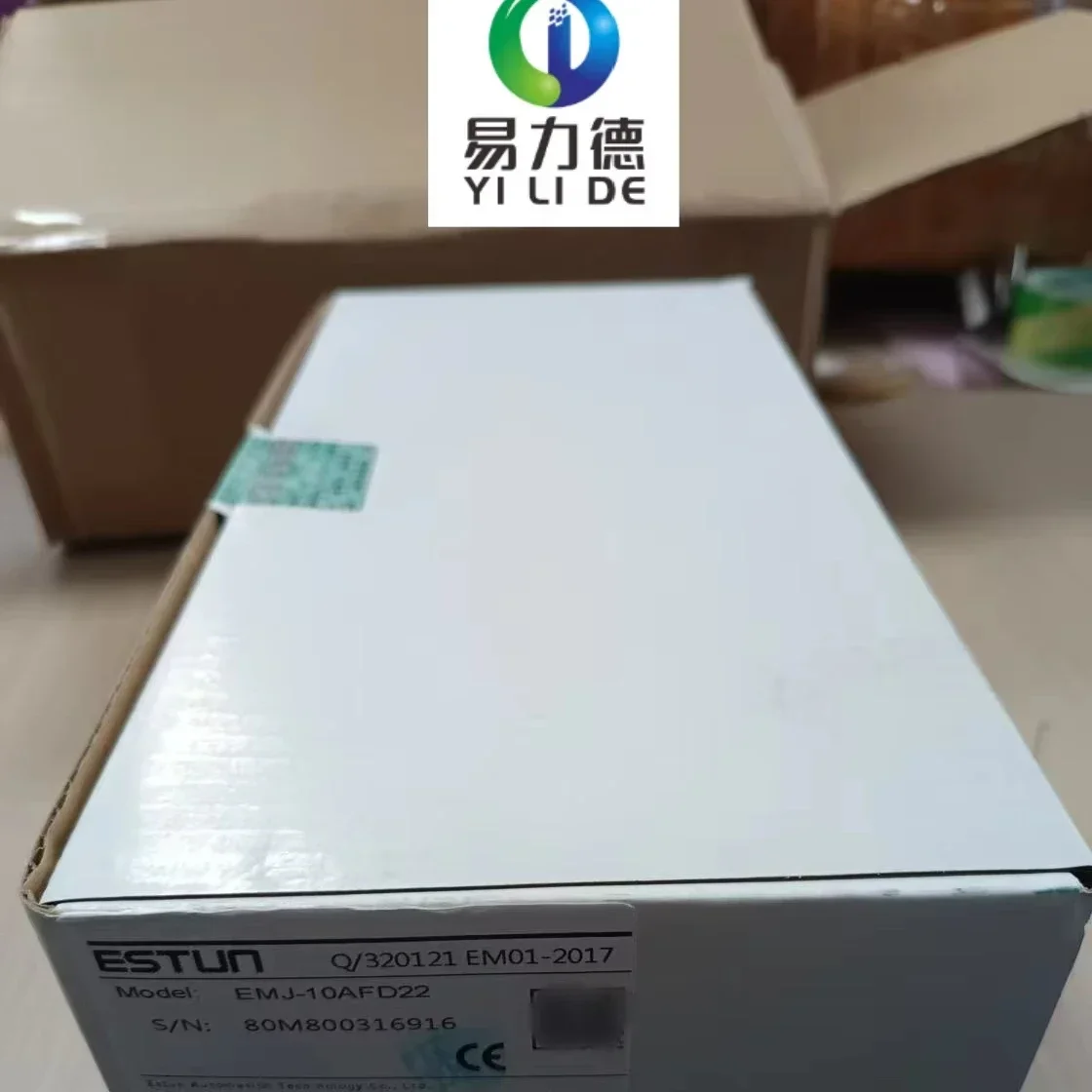 

EMJ-10AFD22 Servo Motor