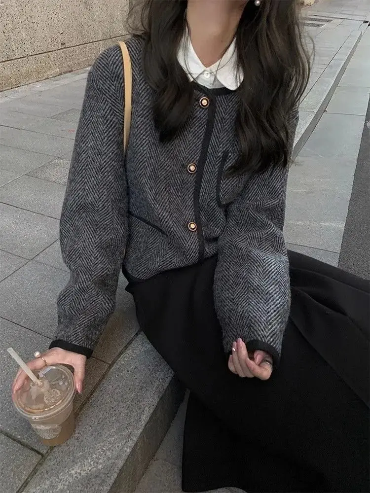 Chemises à manches longues en Satin pour femmes, surdimensionnées, boutonnées, manches lanternes, coupe cintrée, ourlet plissé, à pois, Preppy féminin rétro Ins