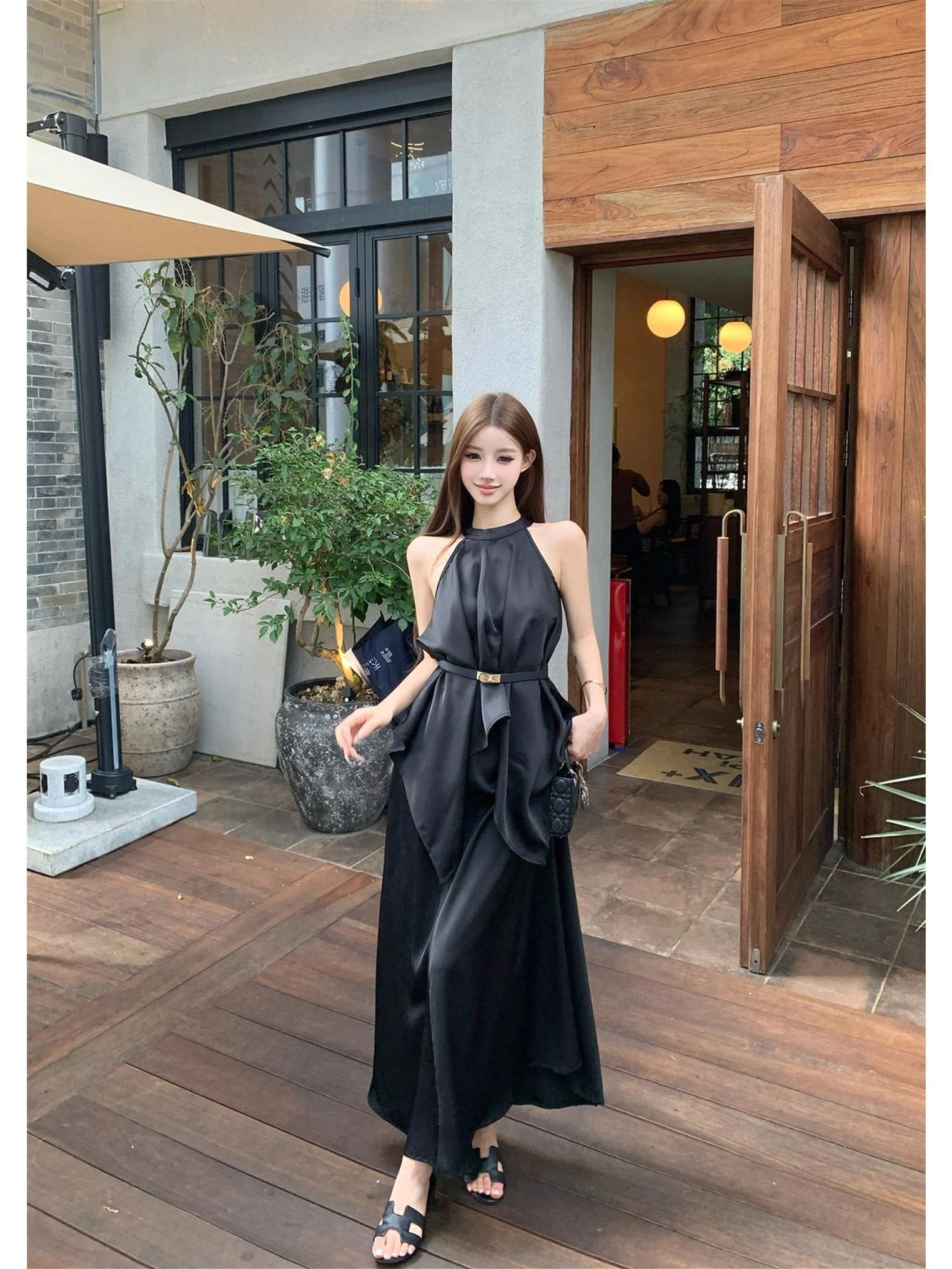 Elegant Satin Halter Neck Asymmetrical Women's Two-Piece Set Spring 2026 Fashion Trend High Waist Skirt Sleeveless Design