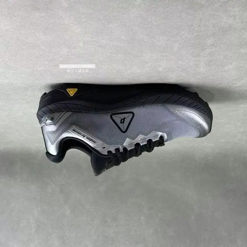 

2025 Новая осенняя спортивная обувь для мужчин и женщин, противоскользящие кроссовки для бега по пересеченной местности, роскошная брендовая уличная спортивная обувь для пар, размер 36-45