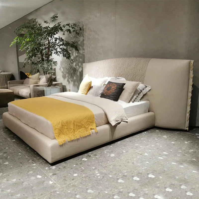 Lit en cuir de luxe léger