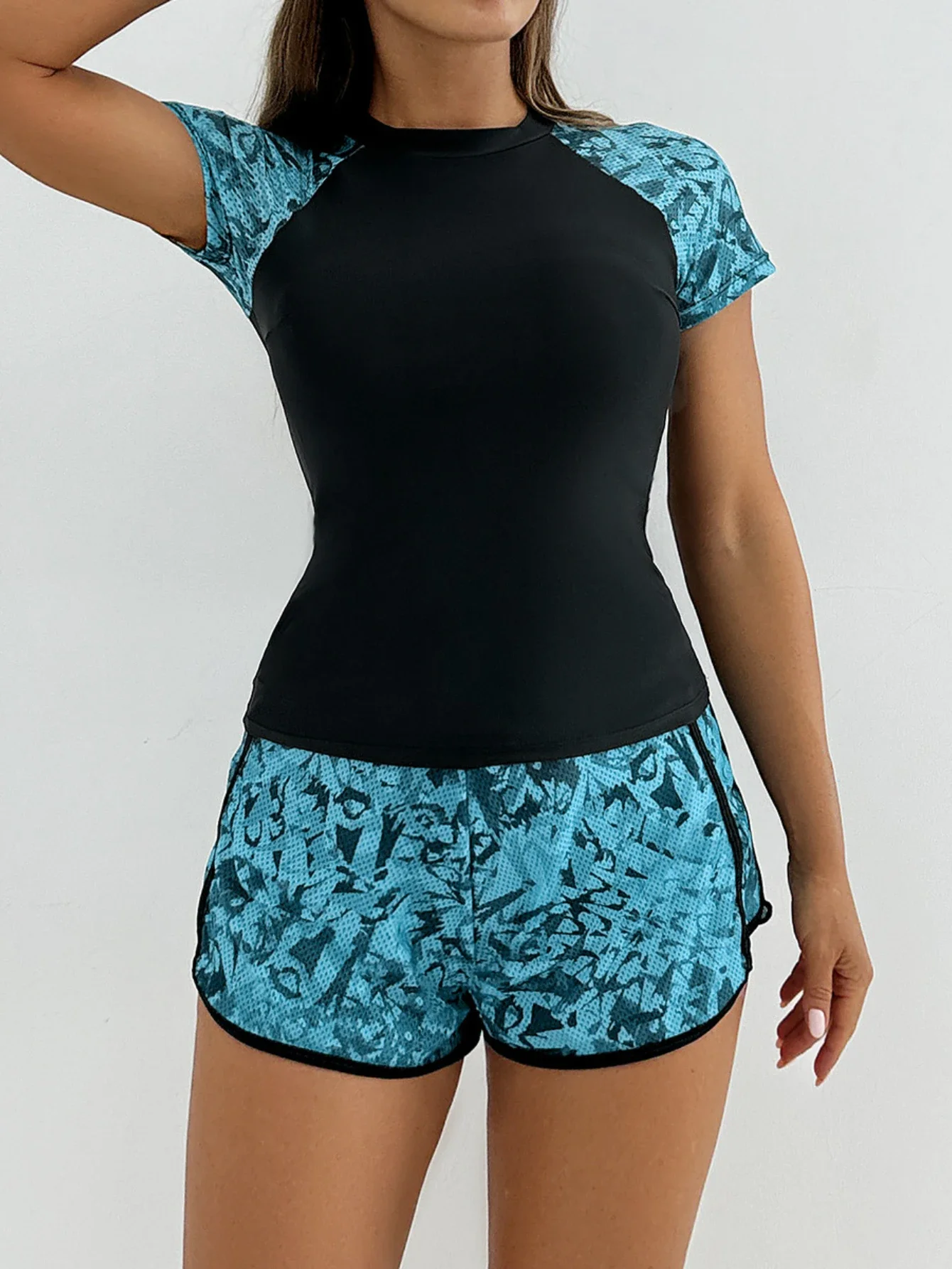 Sports Swimsuit for Women 2 Piece Swimsuit High Waist Tankini Short Sleeve Round Neck Patchwork Bikini Set Swimwear 2025 New