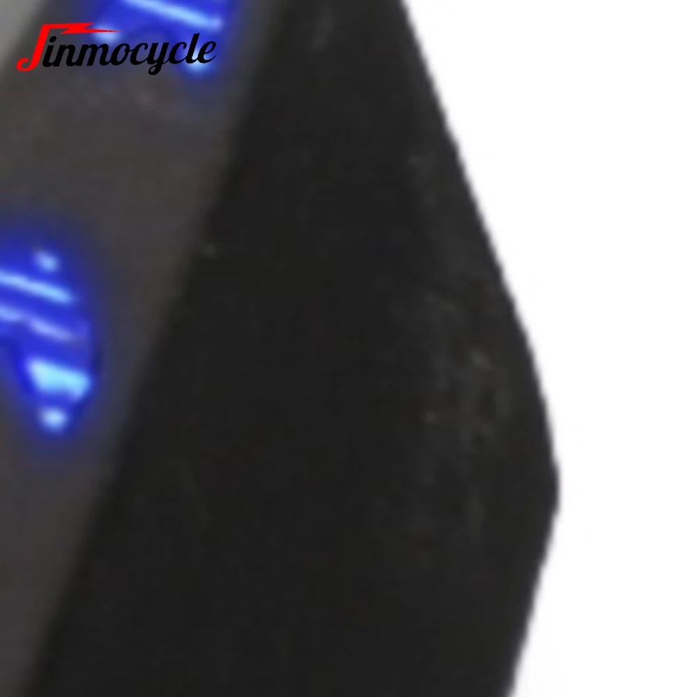 

For CFMOTO 250SR 300NK 2017-2023 2024 2025 SR-250 NK-300 Motorcycle Universal Flashing Turn Signal Light 12V LED Lamp Lights