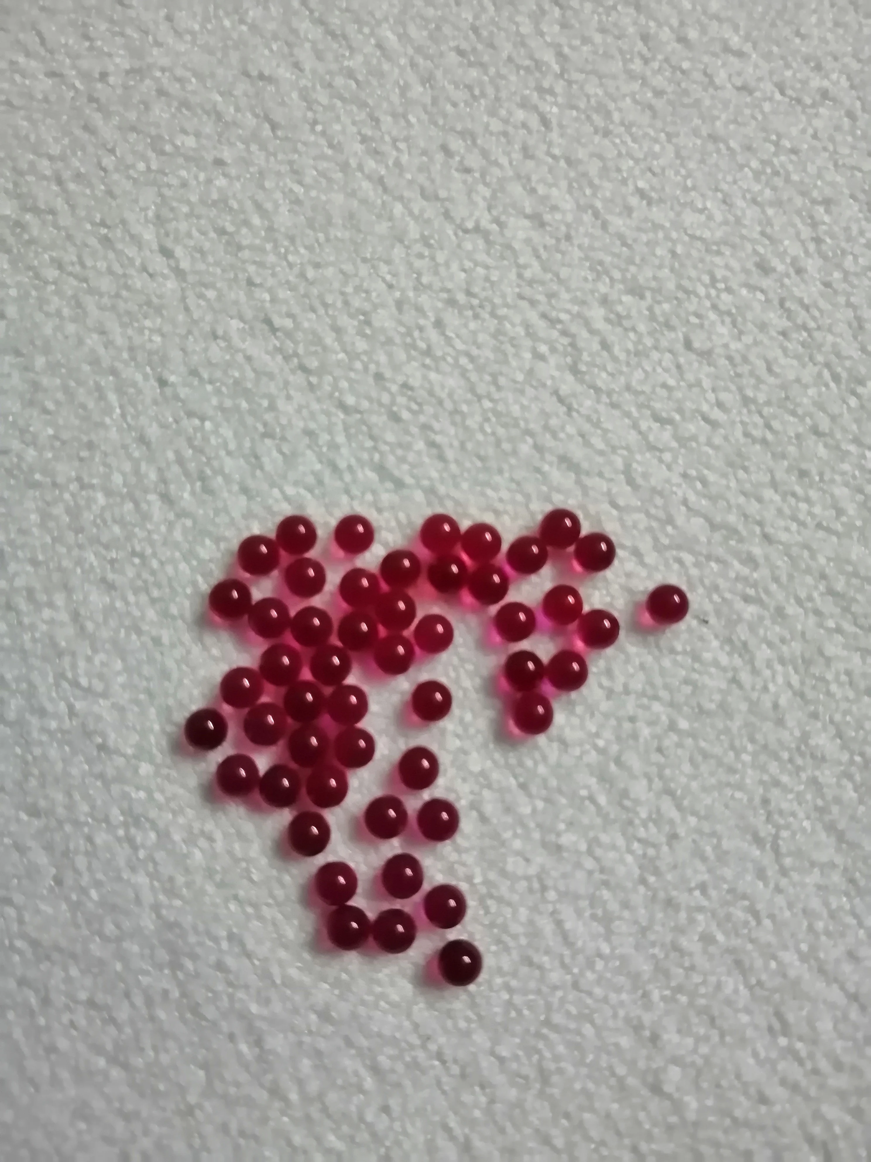 인기 판매 3.0~12mm 5A급 루스 # 5 루비 레드 스톤 라운드 볼 커런덤 스톤 보석용 구멍 없는 합성 보석