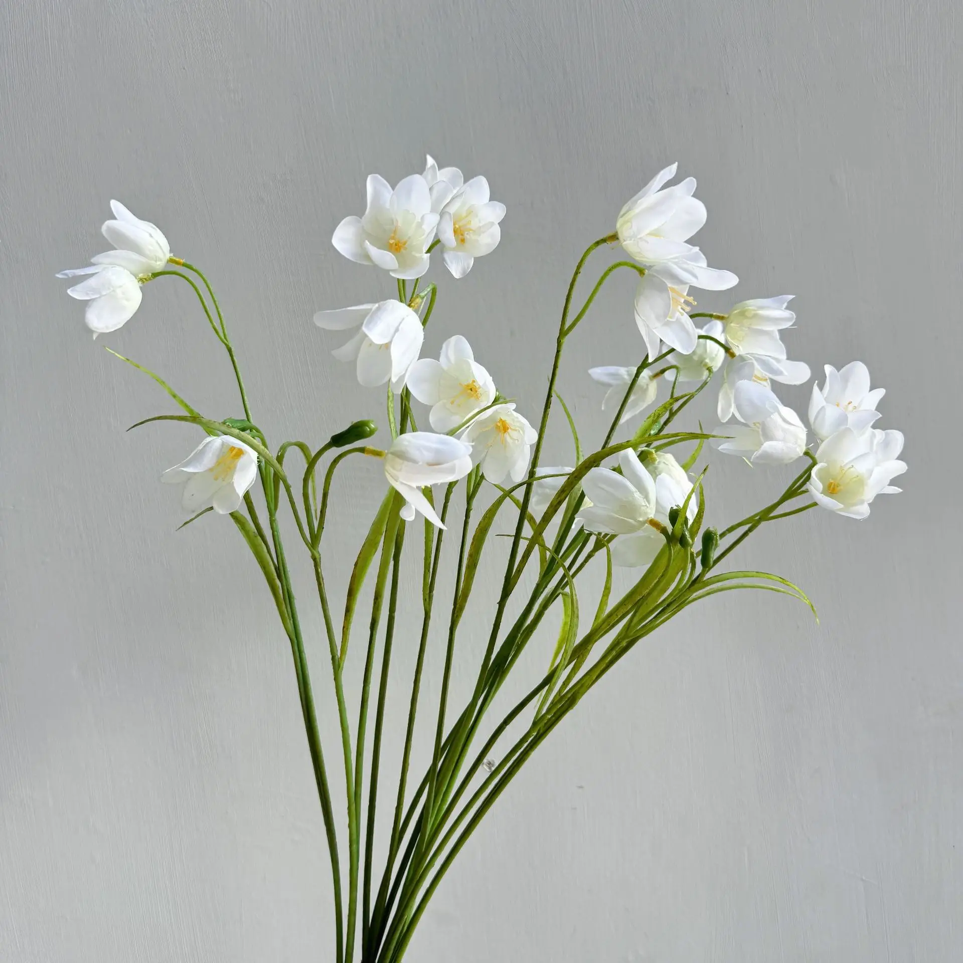 5 peças de flores artificiais 3D de seda, caládio, decoração de casamento, buquê de noiva, acessórios, lírios do vale, decoração para casa