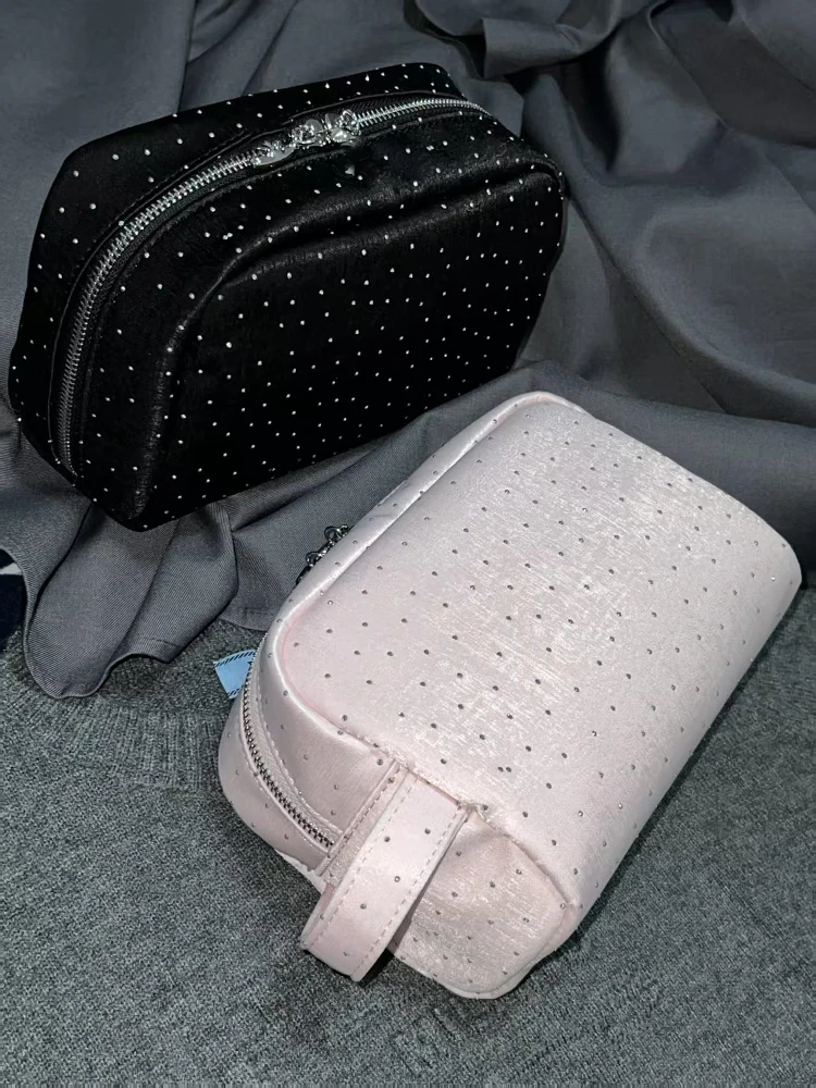 

Portable Sparkling Rhinestone Cosmetic Bag Handheld Travel Commuting Toiletry Bag Multi-Functional Storage Bag for Youth