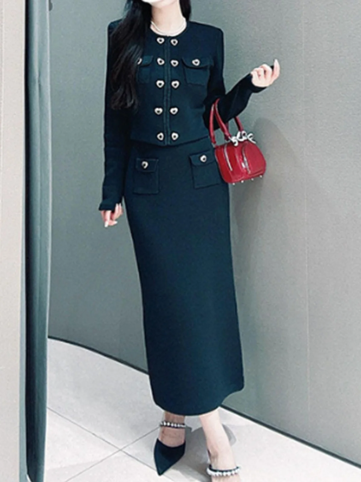 

Quali Knitted Heart aped Button round Ne Open Cardigan Jaet plus Long f Body Skirt Faionable Ele Sle