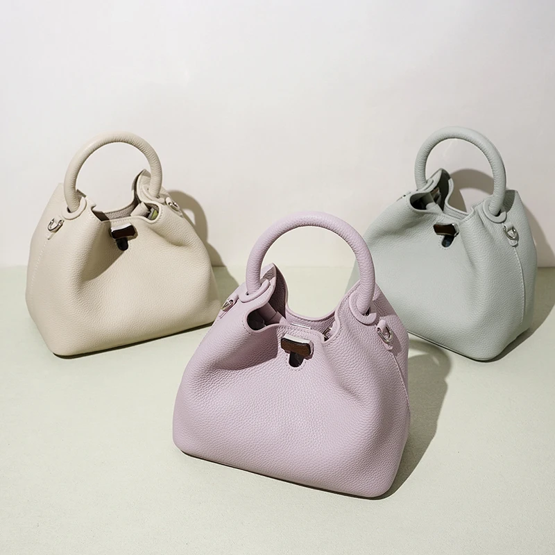 2026 New Collection Premium Pebbled Leather Bucket Bag Minimalist Single Shoulder Crossbody Pack Women Casual Versatile Handbag