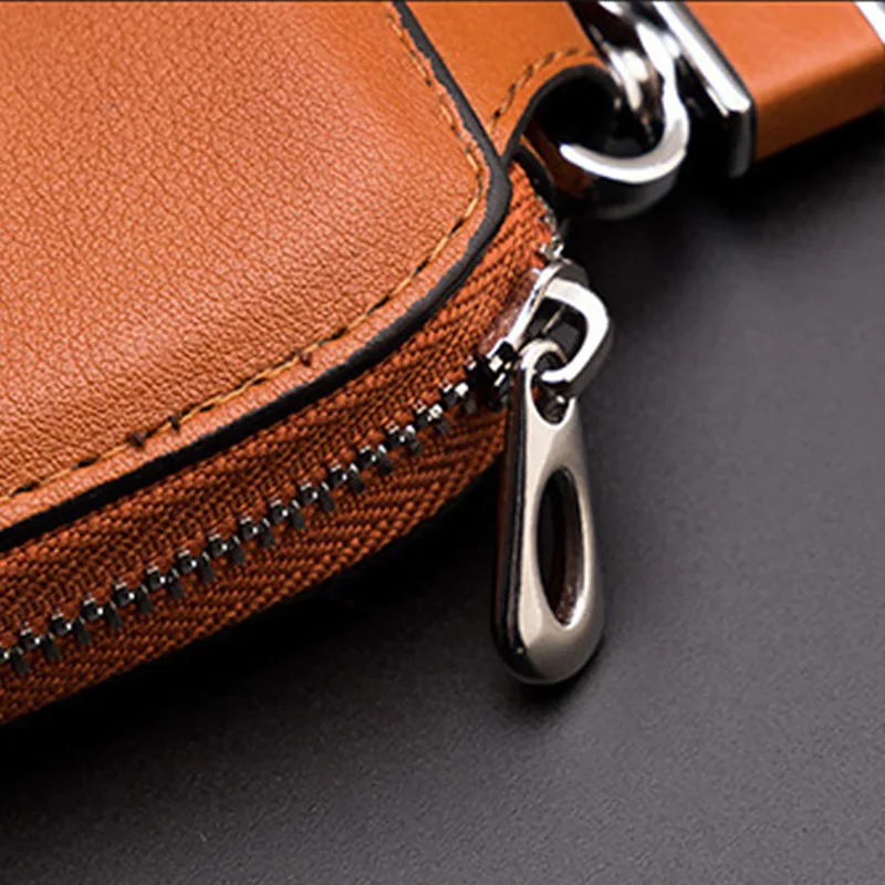 Leather Car Keychain Case For Women Men Car Key Fob Shell Case Cover Holder Bag Pouch Wallet Protector Keychain Organizer