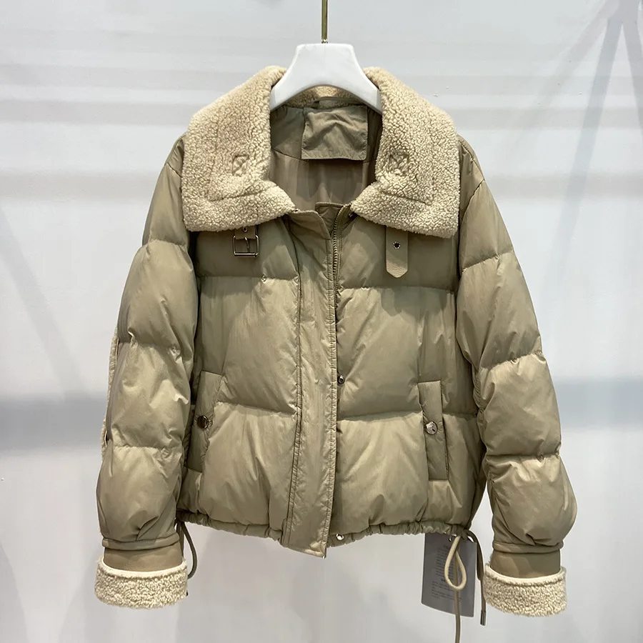 Inverno nova jaqueta feminina para viagem lã de cordeiro emendada jaqueta de pato branco