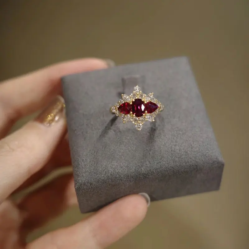 925 sterling silver retro palace style light luxury high-end red diamond open ring for women, sweet and cool fashion ring