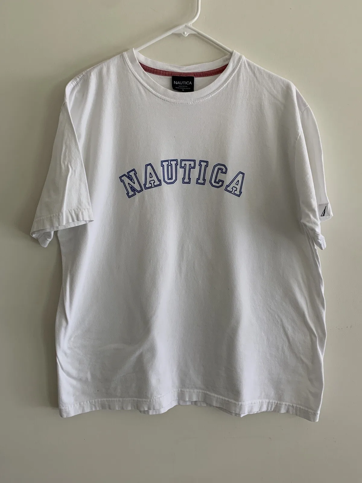 تي شيرت Vintage Nautica Spell Out White Tshirt Grunge Streetwear للرجال يرجى قراءة تي شيرت جرافيك عتيق للجنسين