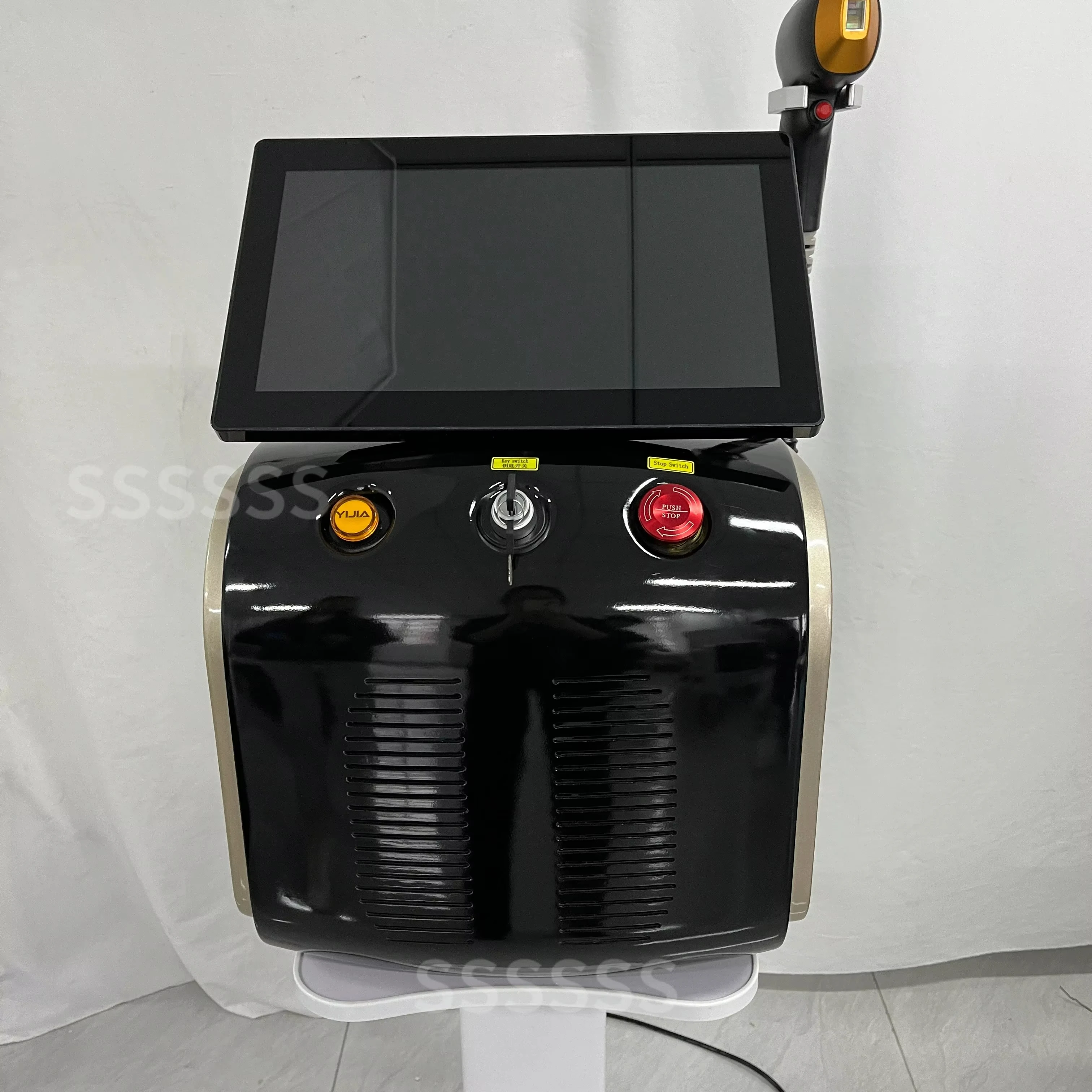 

Professional Diode Ice Titanium Female Hair Removal Machine , Portable 755/1064/808nm Alexander Device , Effective IPL For Salon