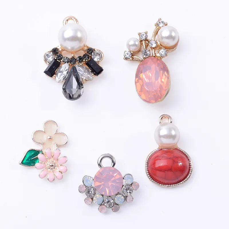 DIY handmade clothing bag flower plate diamond buckle alloy accessories micro-inlaid pearl rhinestone alloy pendant spot wholesa