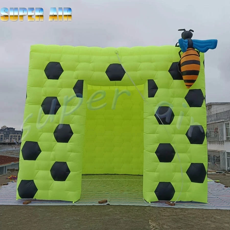 So cute wave point green inflatable house with honeybee for party or events