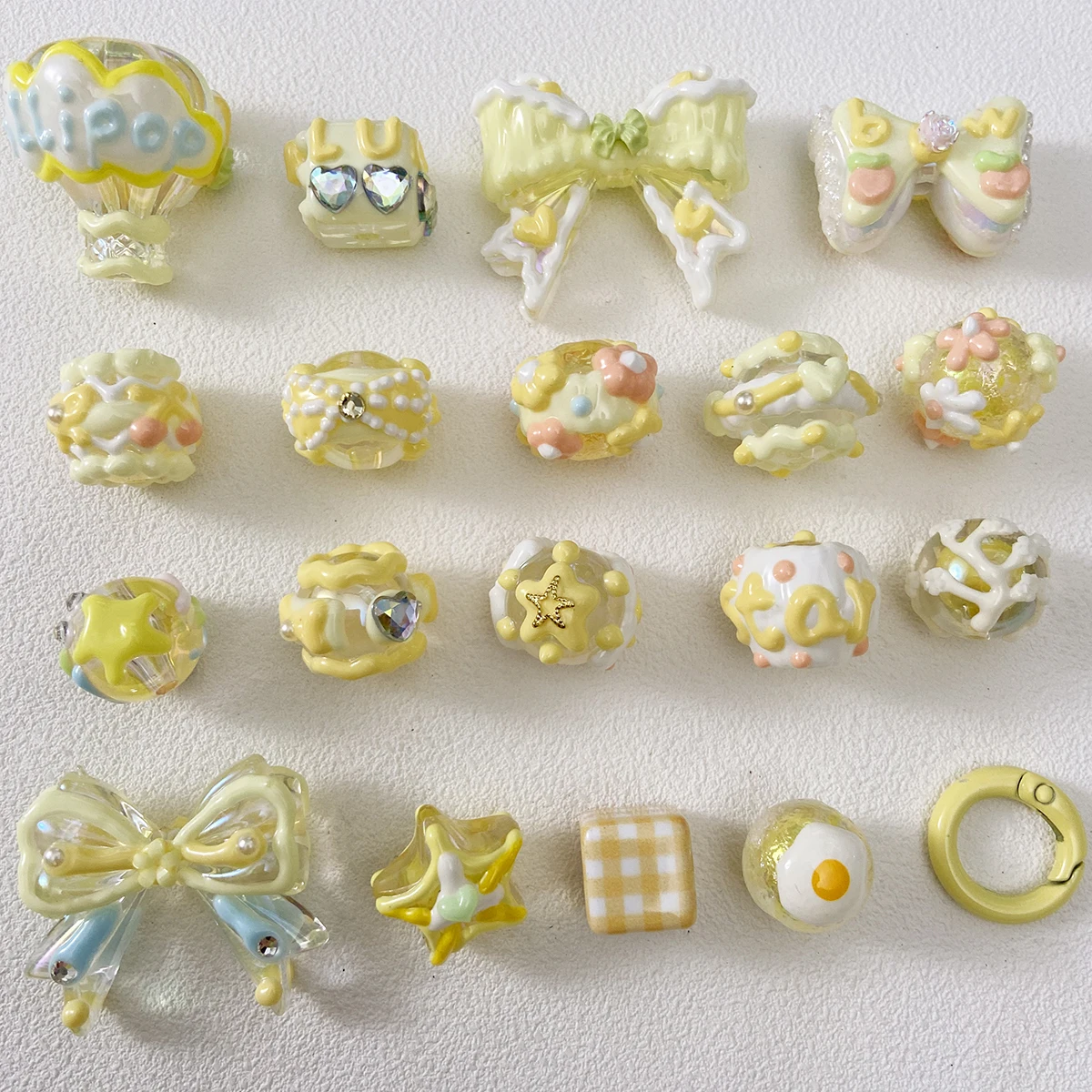 Alien Handgetekende Kralen DIY Mobiele Keten Auto Hangende Armband Kit Gratis Combinatie Kralen Pack Los Materiaal Accessoires