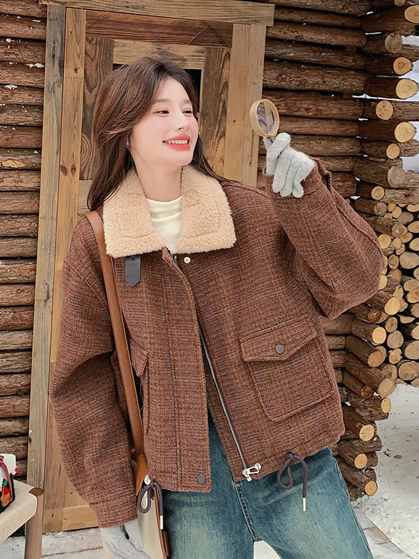 

Lamb Fur Collar Cotton Interlined Thiened Woolen Coat ort Sle Autumn Winter New Arrival Small Fraance Wind Woolen Top...