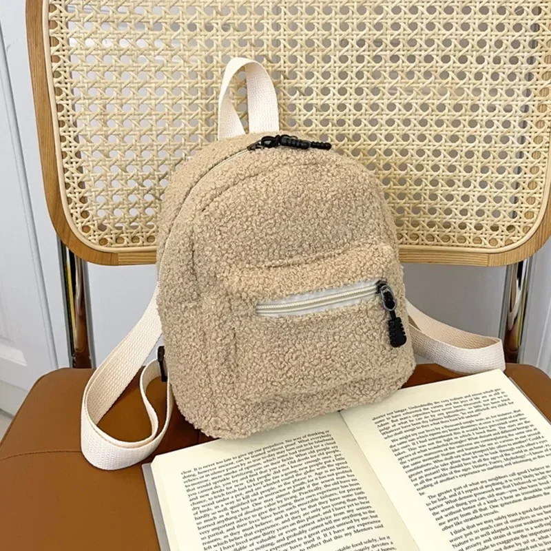 BBA054 Mochila de felpa blanca para mujer, bolso pequeño para mujer, mini mochila escolar bonita a la moda para estudiantes, Otoño Invierno