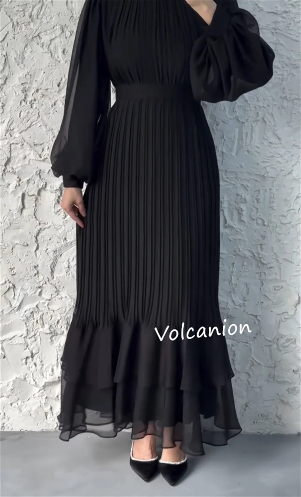 Gaun Midi Kerah O A-line Ruched Wiru Sifon Kustom Dipesan Lebih Dahulu Acara Pesta Kasual Sederhana Kualitas Tinggi