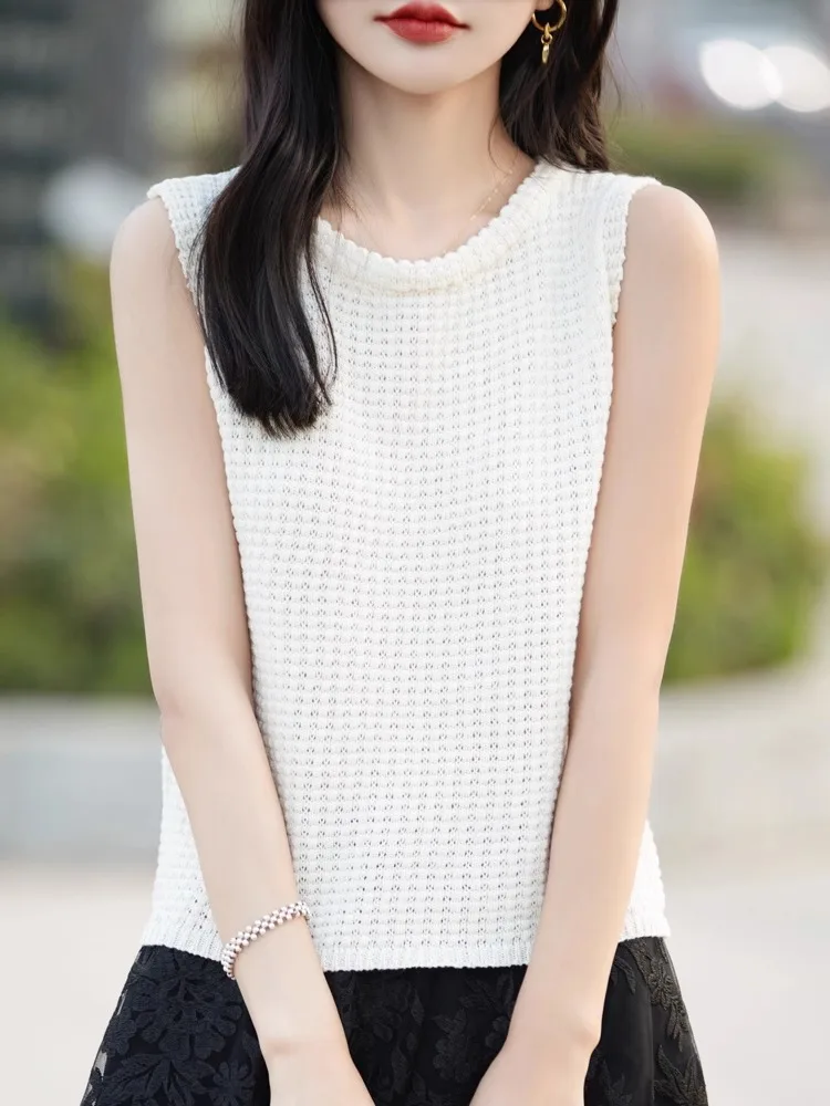 Retro Twist Knitted Vest Women's Sleeveless Fashionable Slimming Top Straight Cut Thin Spring Season  Color Commute Style